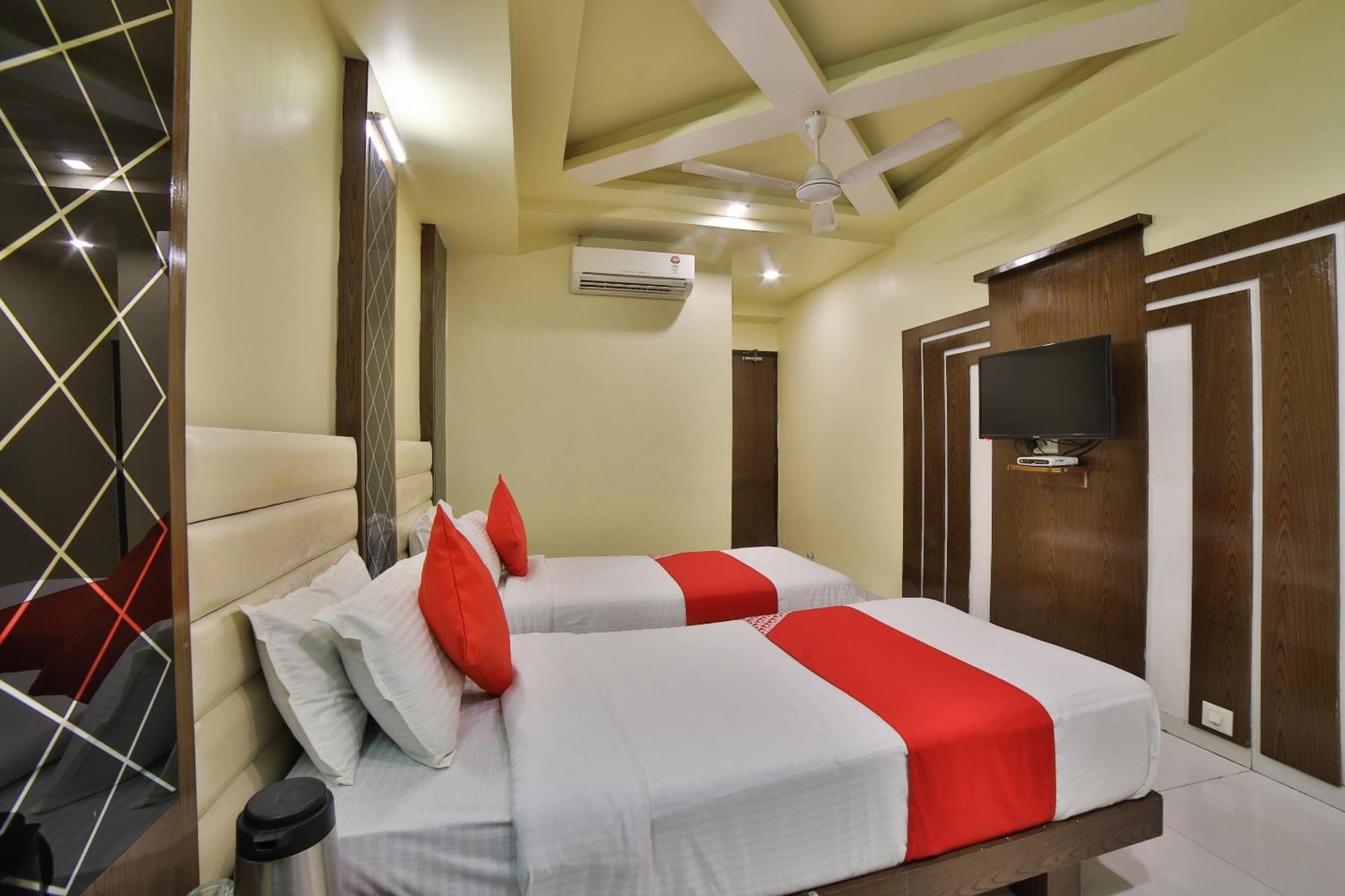 Capital O Kalash Residency Ahmadabad Zewnętrze zdjęcie