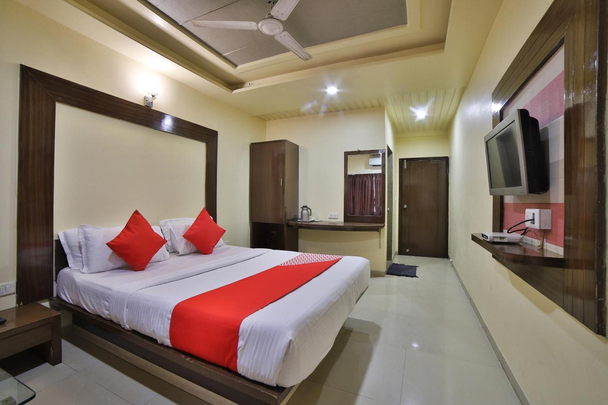 Capital O Kalash Residency Ahmadabad Zewnętrze zdjęcie