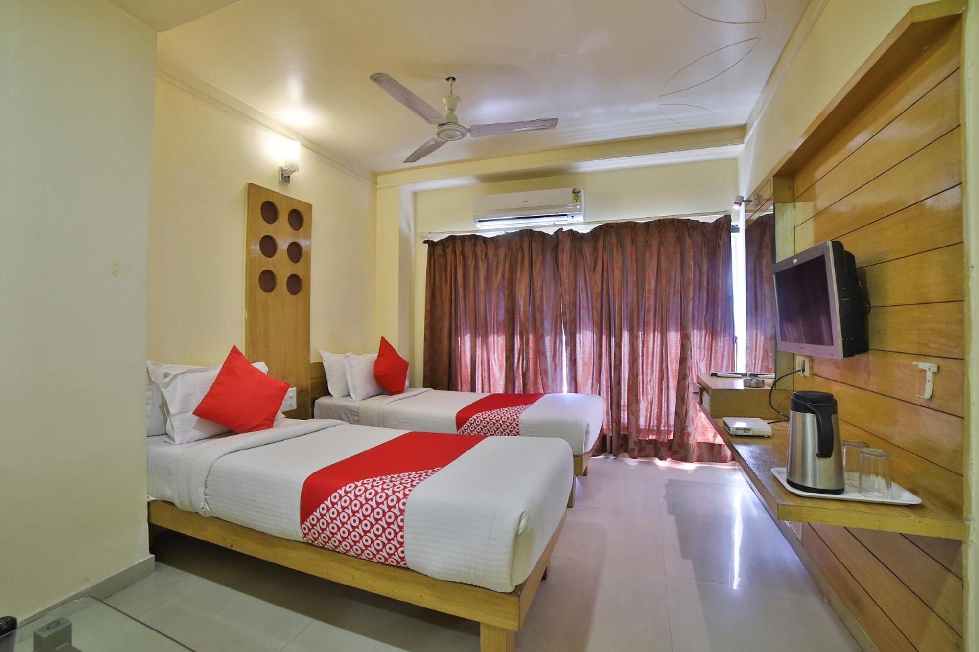 Capital O Kalash Residency Ahmadabad Zewnętrze zdjęcie