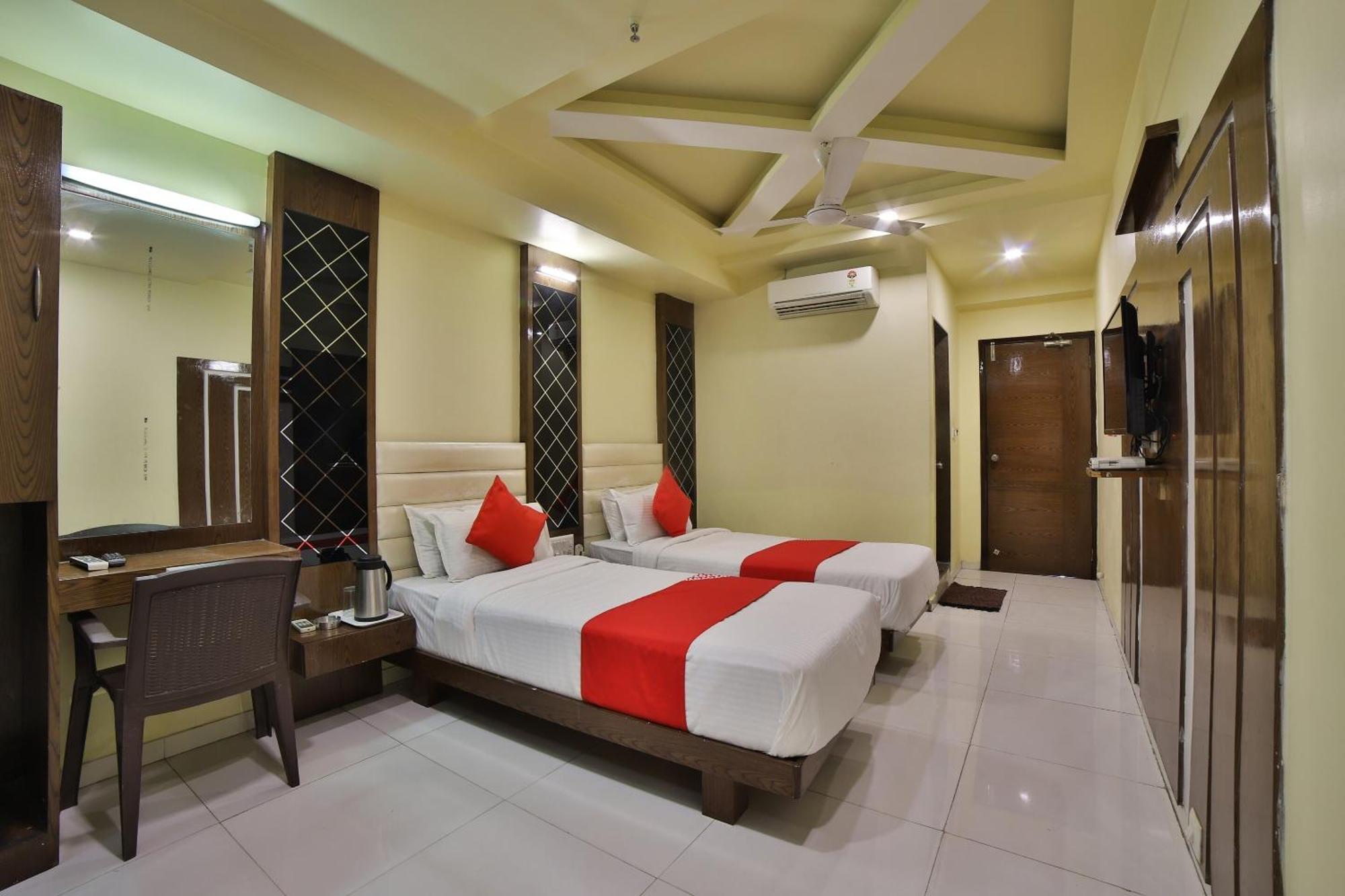 Capital O Kalash Residency Ahmadabad Zewnętrze zdjęcie